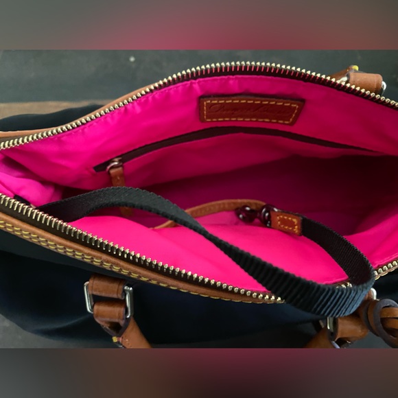 Dooney & Bourke vintage handbag leather hot pink EC~ - Picture 15 of 16